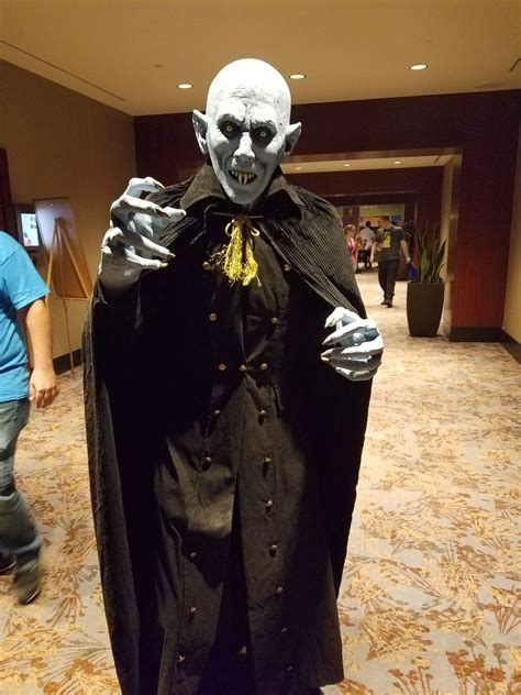 nosferatu cosplay